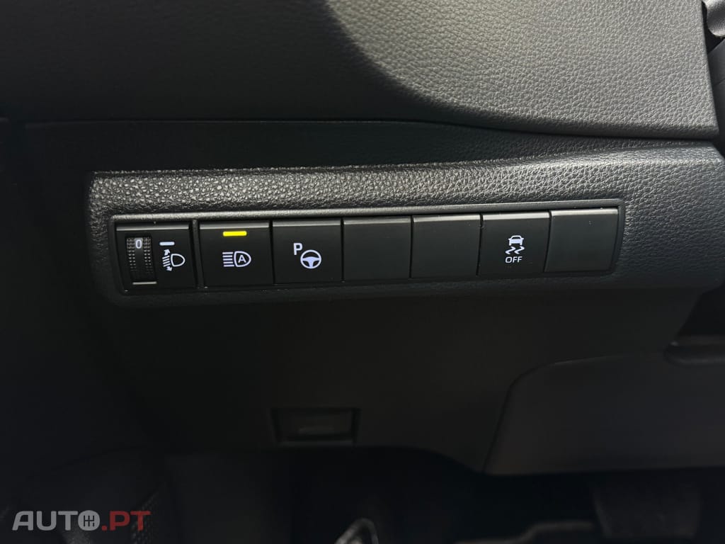 Toyota Corolla 1.8 Hybrid Active