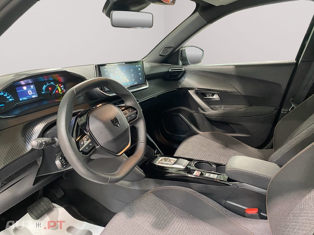 Peugeot E-2008 54 kWh Style