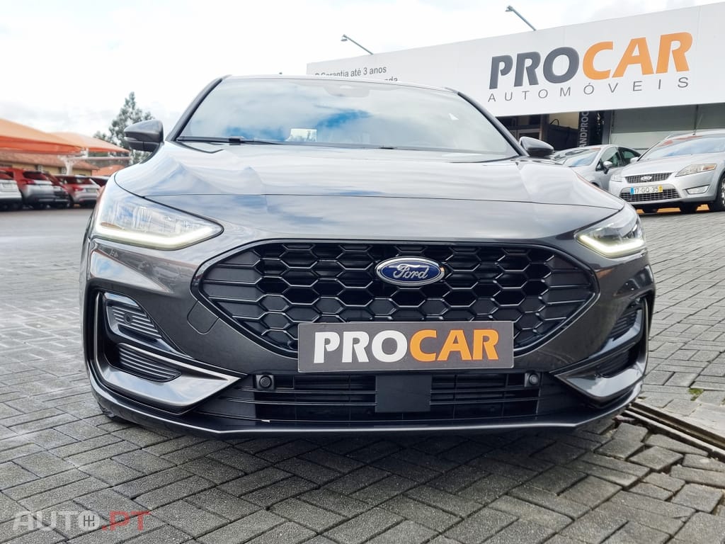 Ford Focus 1.0 EcoBoost MHEV ST-Line