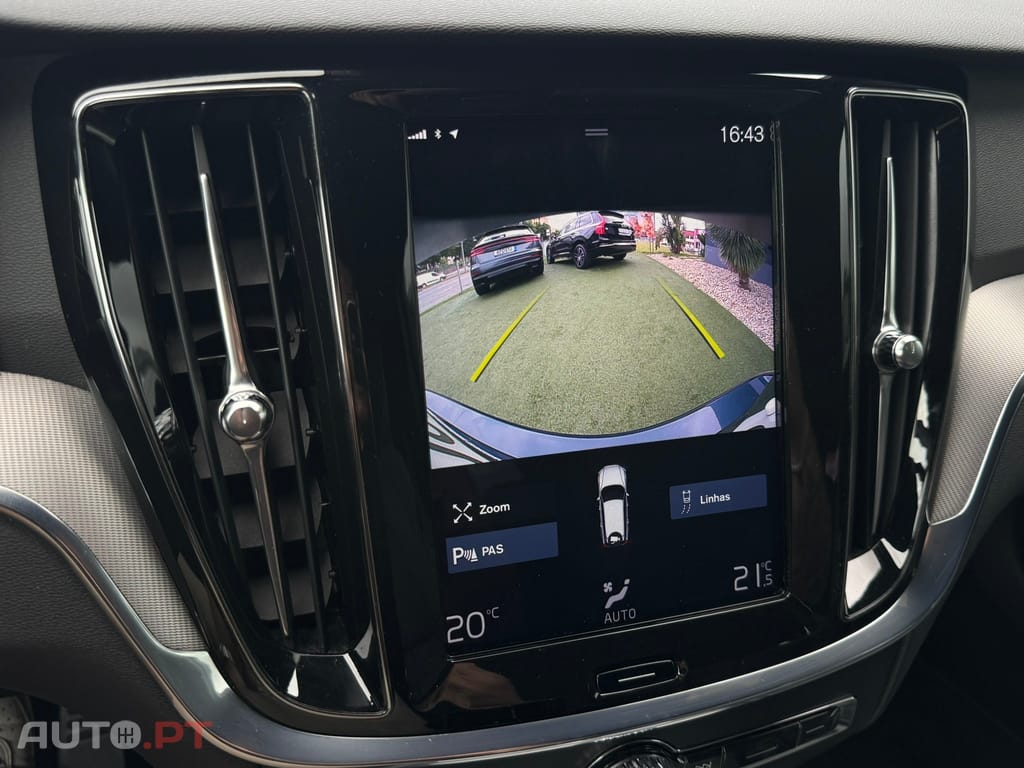 Volvo V60 2.0 D3 R-Design Geartronic