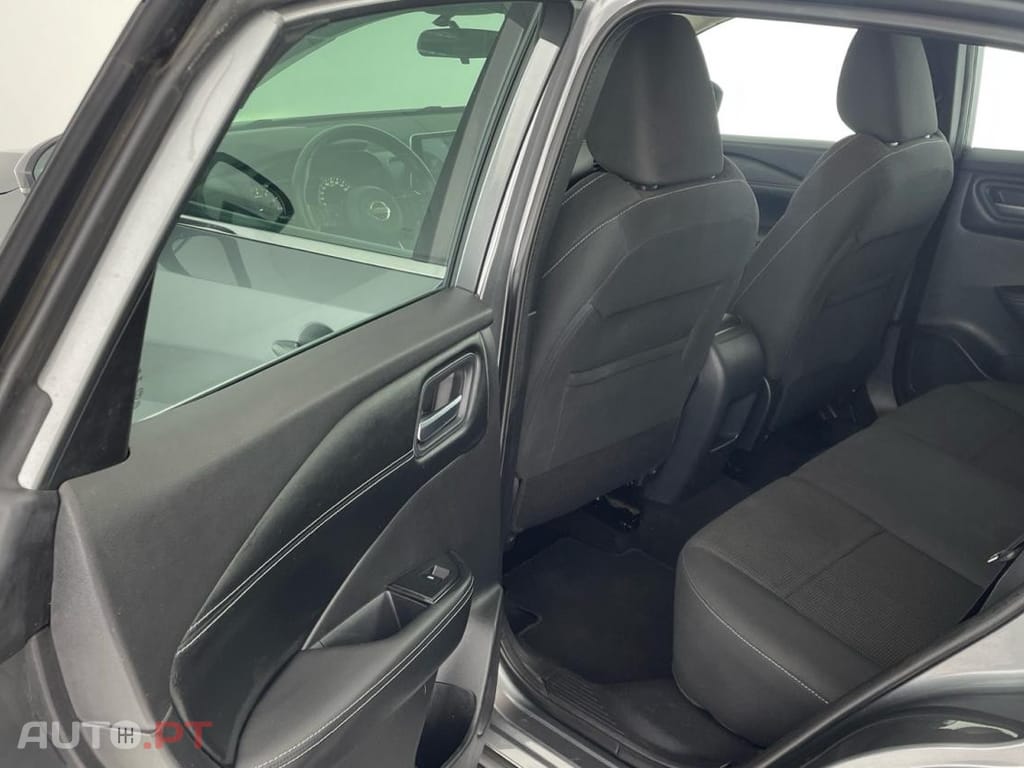 Nissan Qashqai 1.3 DIG-T N-Connecta Xtronic