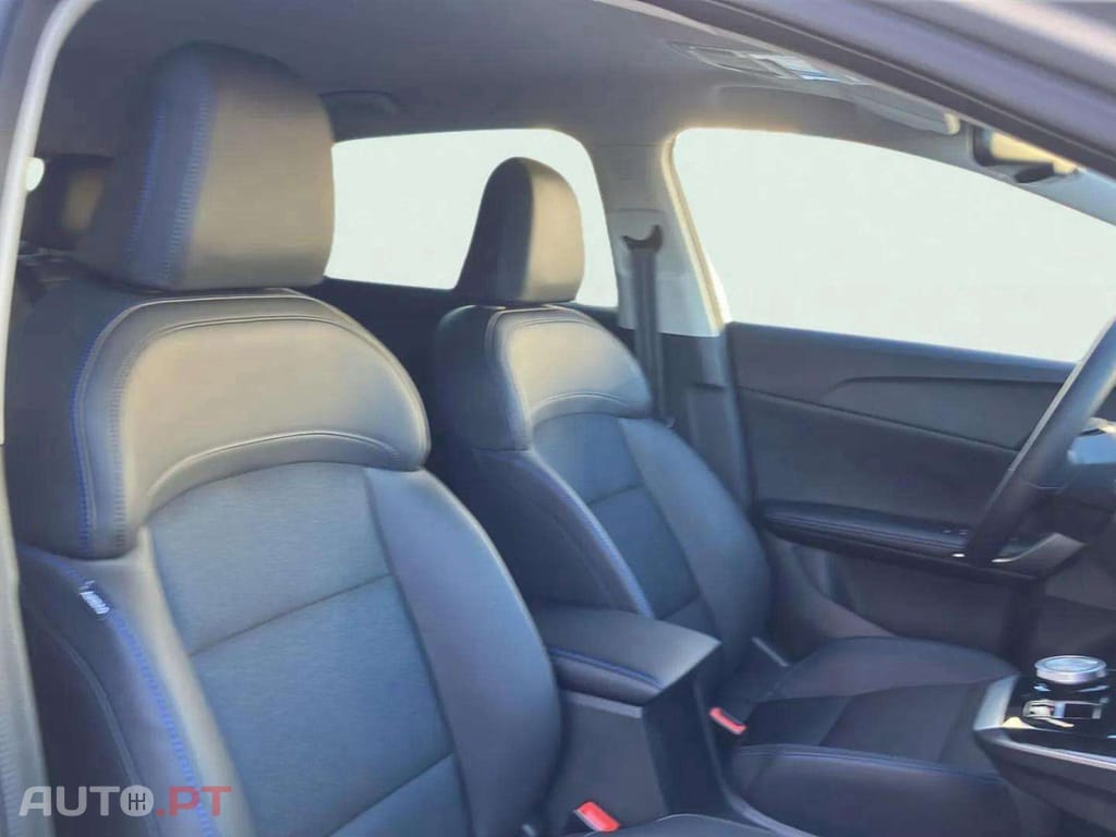 MG MG4 64 kWh Luxury