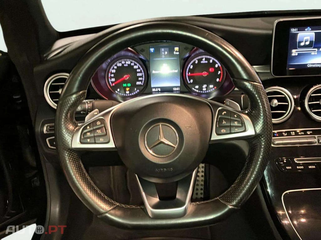 Mercedes-Benz C 200 AMG Line Aut