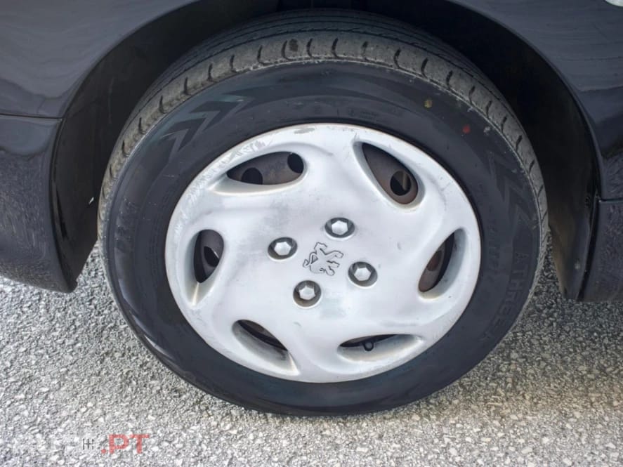 Peugeot 206 1.1