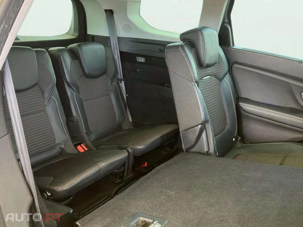 Renault Grand Scénic 1.3 TCe Bose Edition