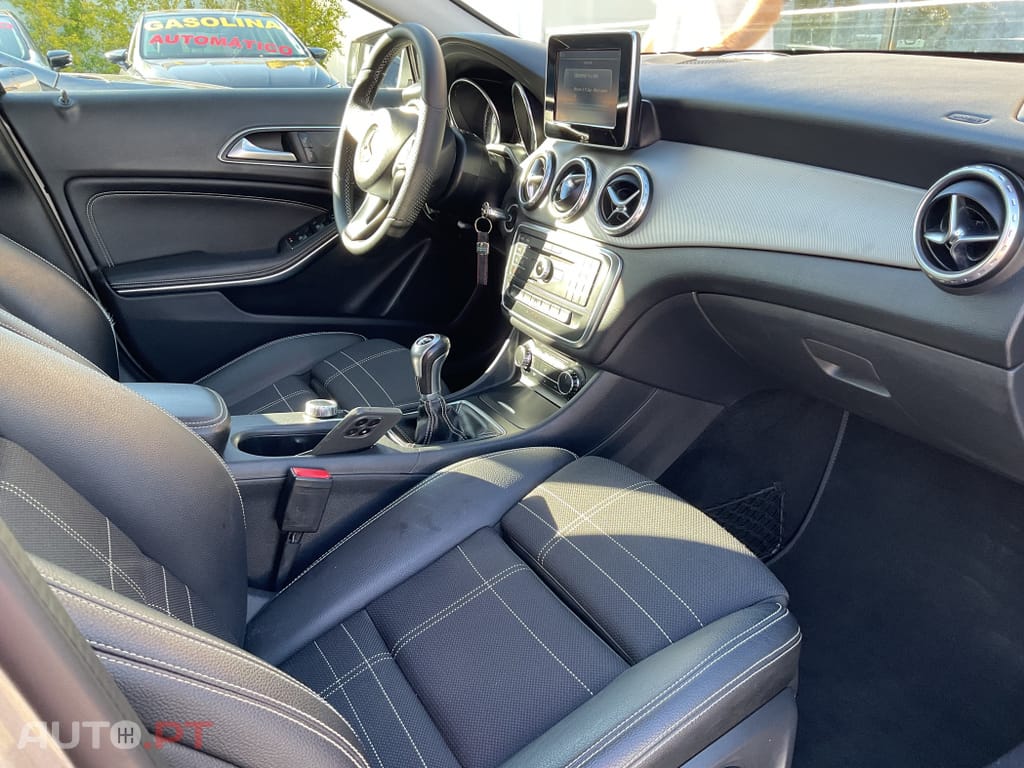 Mercedes-Benz GLA 180 d