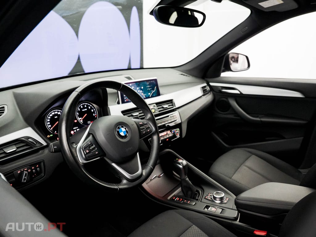 BMW X1 25 e xDrive Corporate Edition