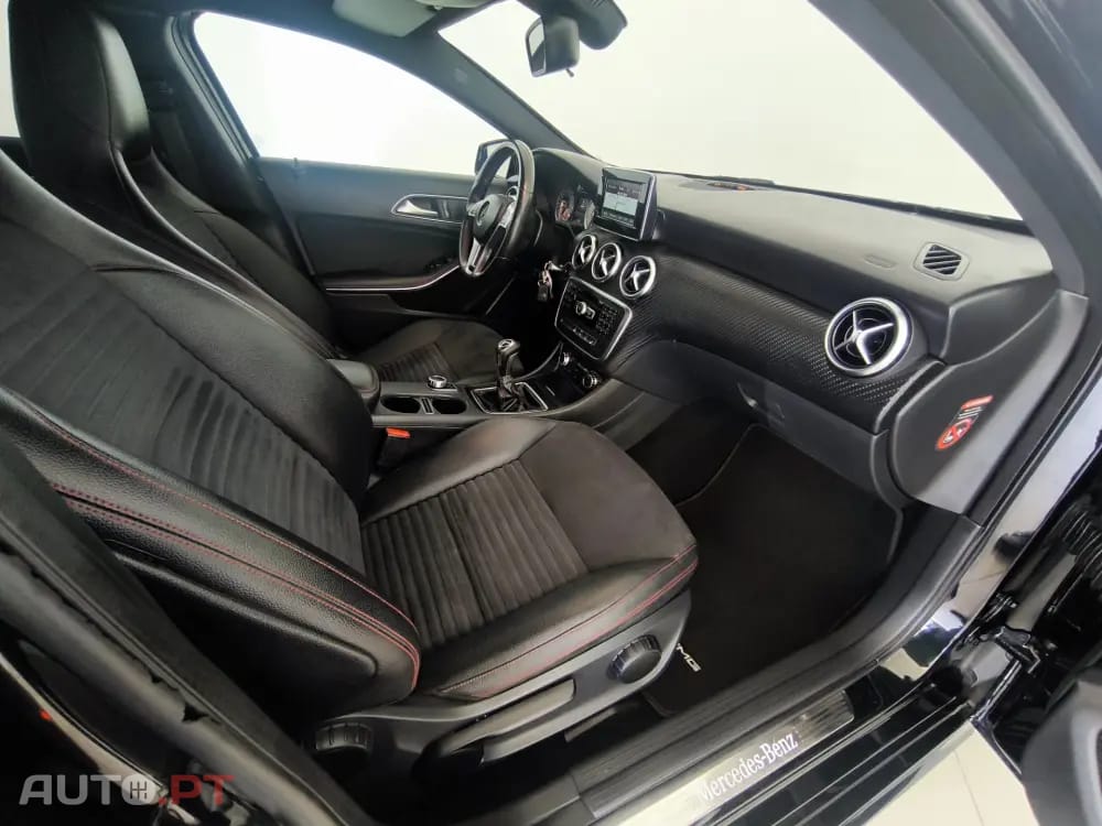 Mercedes-Benz A 180 (BlueEFFICIENCY) AMG Sport