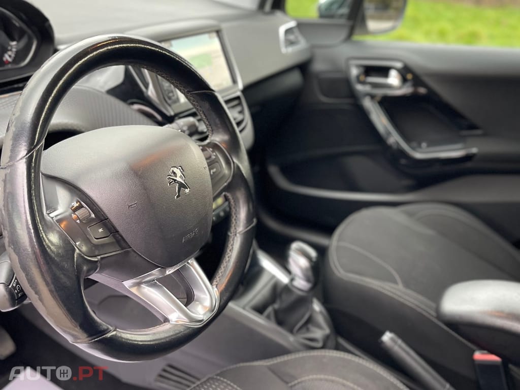 Peugeot 208 1.6 BlueHDi Allure