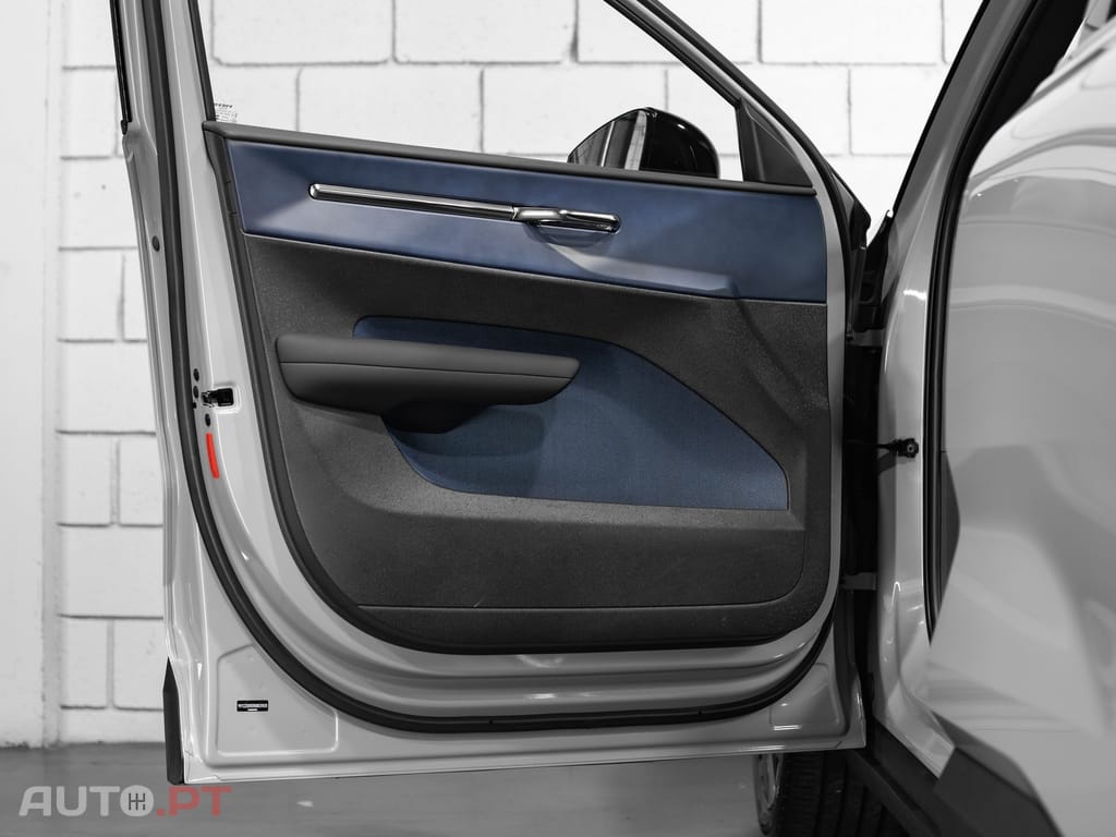 Volvo EX30 69 kWh Twin Motor Ultra