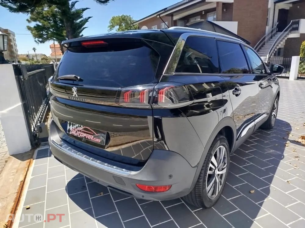 Peugeot 5008 1.2 PureTech Allure Pack
