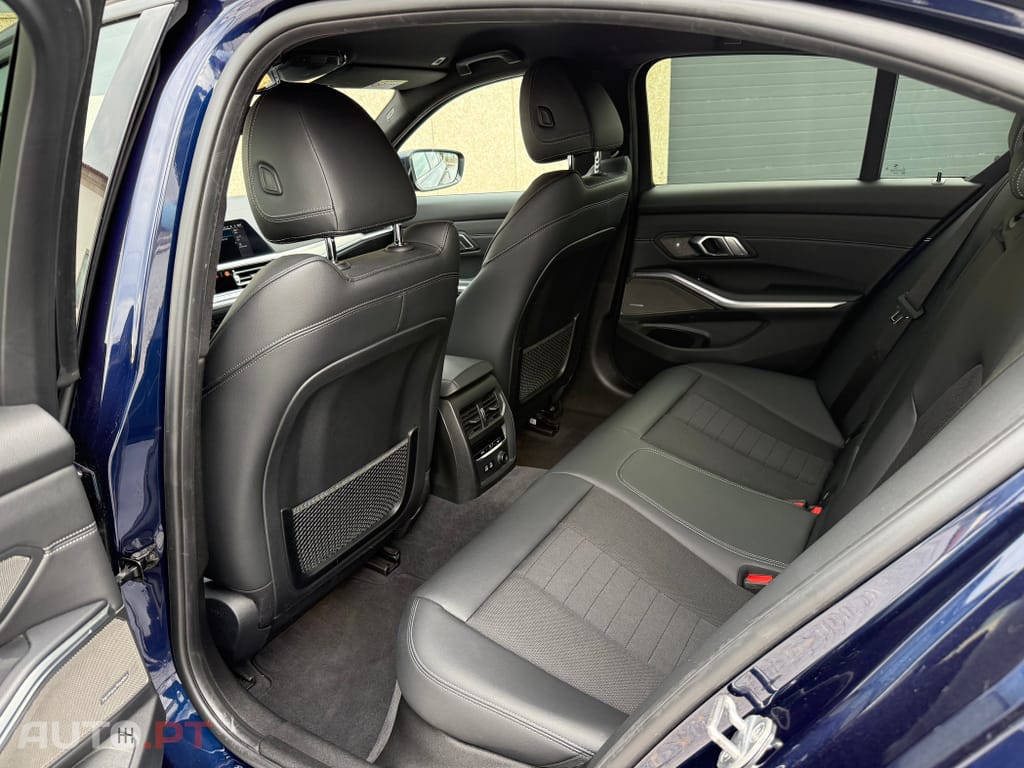 BMW 330 e Corporate Edition Auto