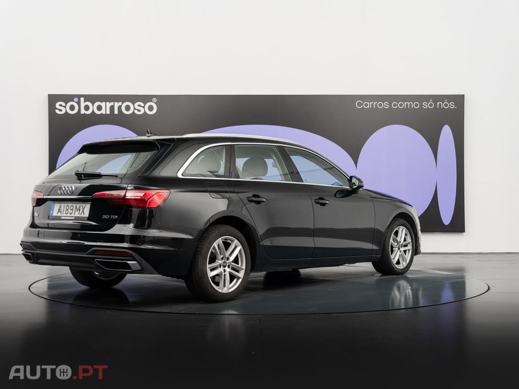 Audi A4 Avant 30 TDI S tronic