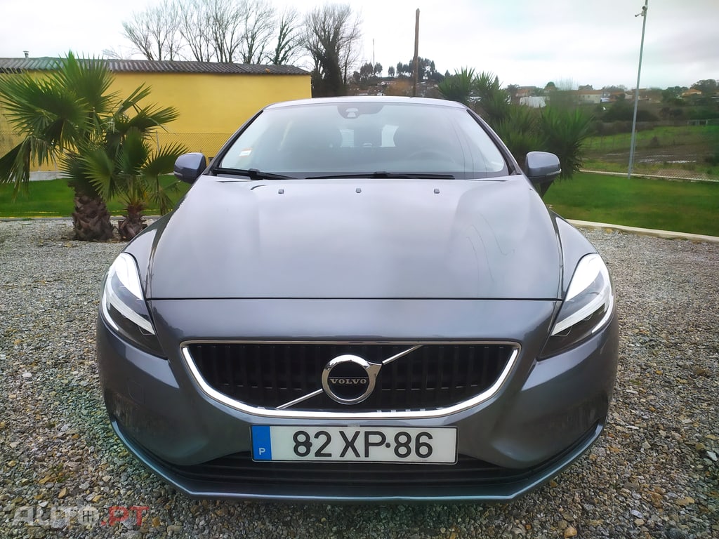 Volvo V40 2.0 D3 Momentum