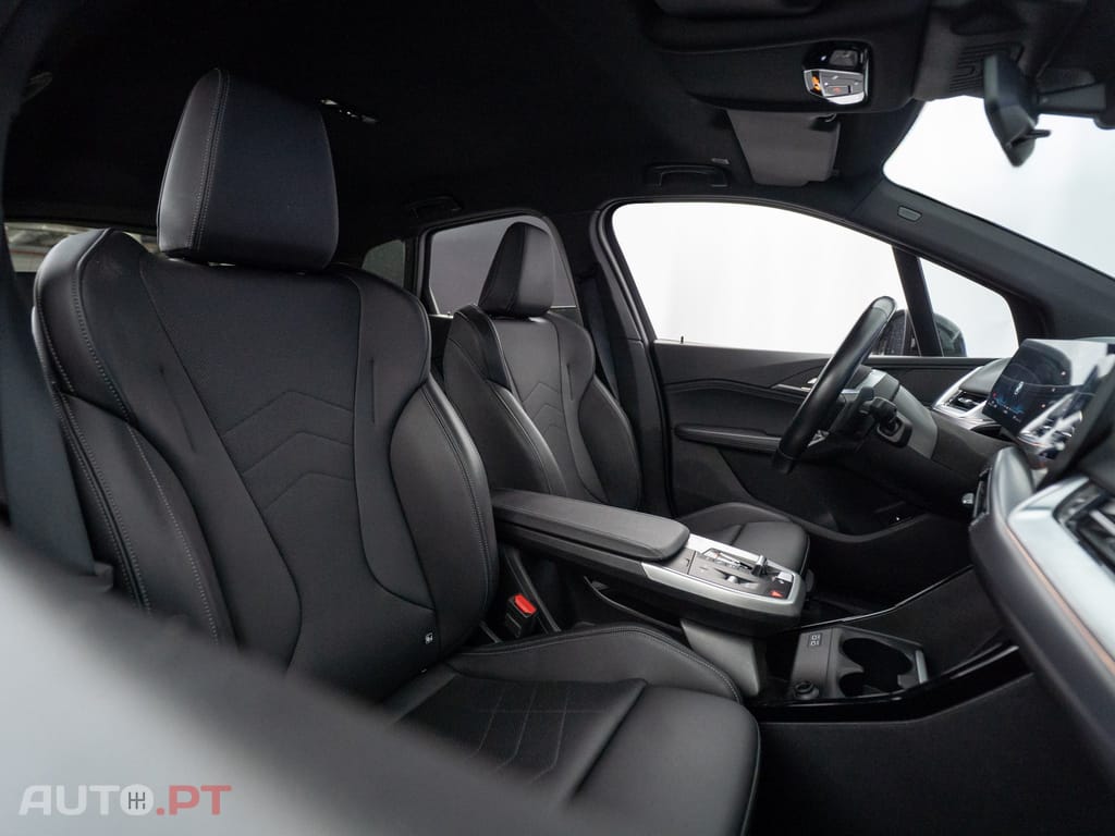 BMW 218 d Pack Desportivo M Auto