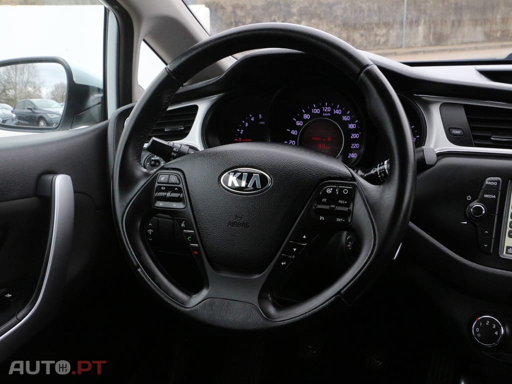 Kia Ceed 1.4 CRDi Nav Line