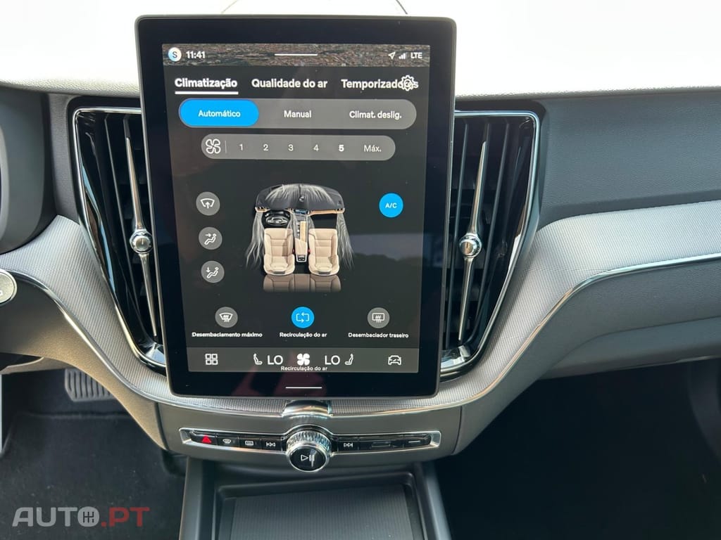 Volvo XC60 2.0 T6 PHEV Black Edition AWD