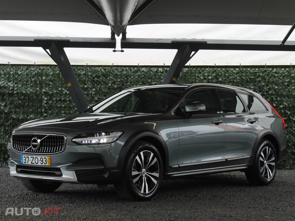 Volvo V90 Cross Country 2.0 D4 Plus AWD Geartronic