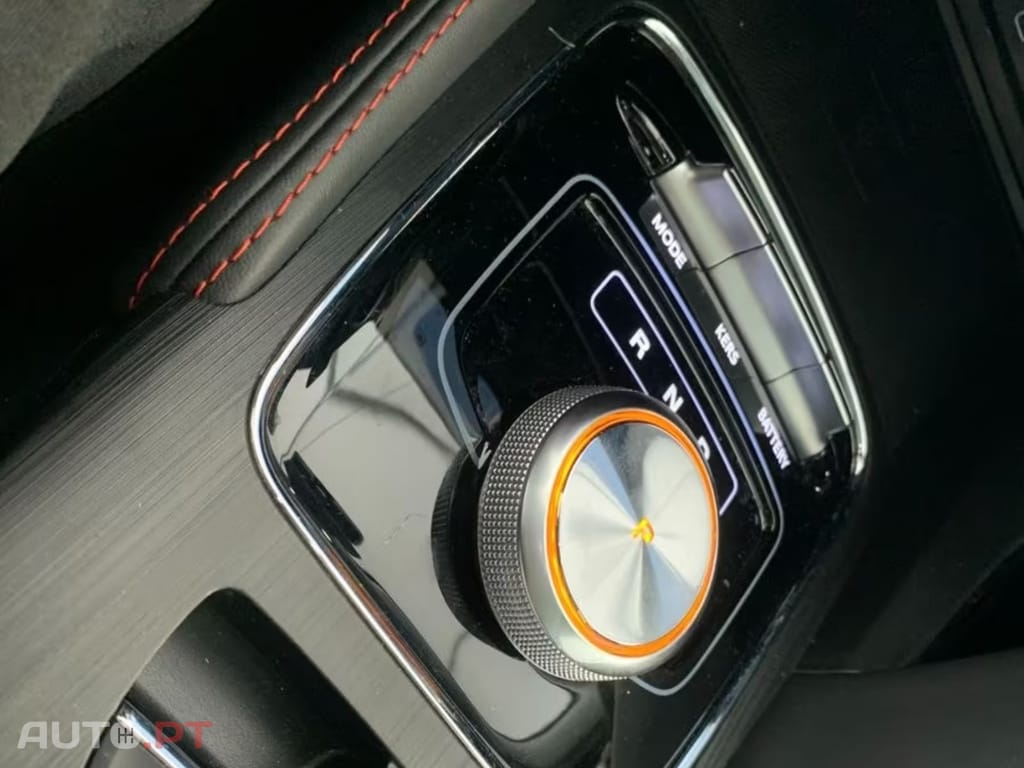 MG ZS EV Luxury 