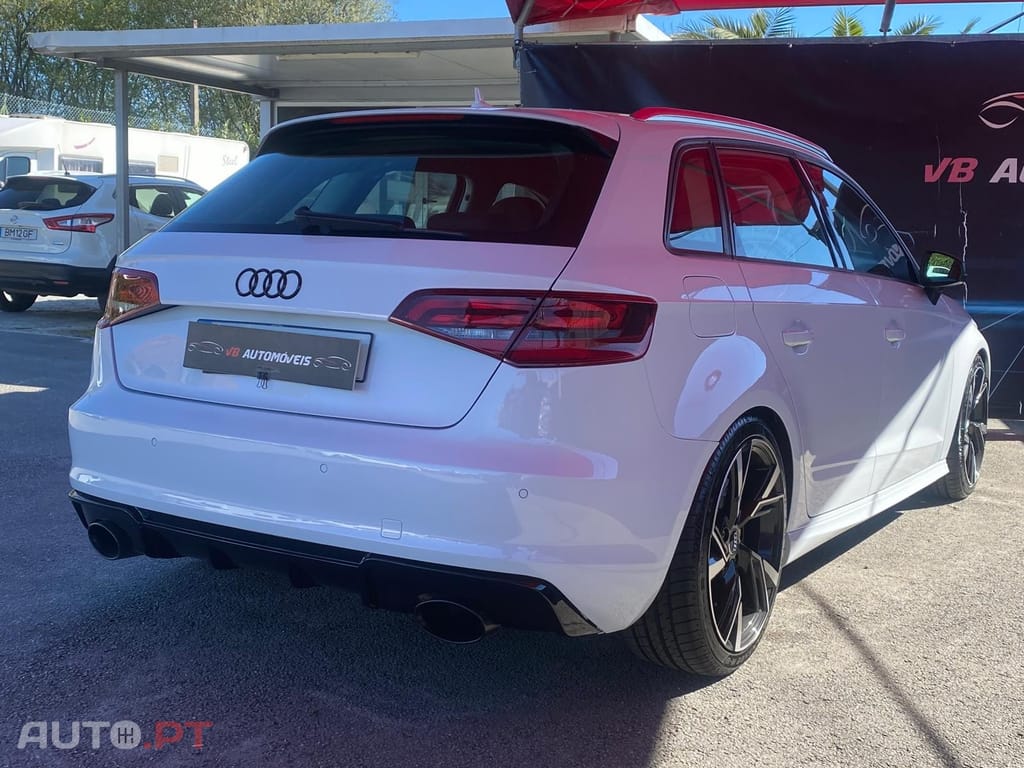 Audi A3 Sportback 1.6 TDi S-line