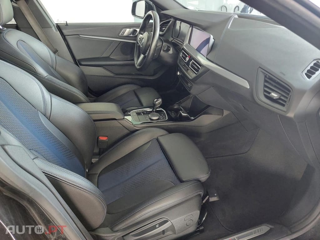 BMW 216 d Pack Desportivo M