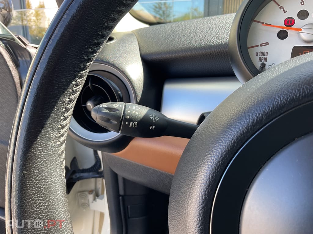 MINI Cooper Cooper D