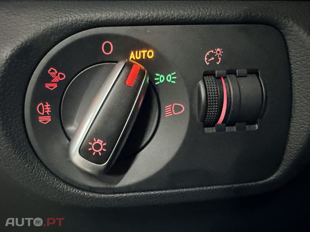 Audi Q3 1.4 TFSI CoD Design S tronic