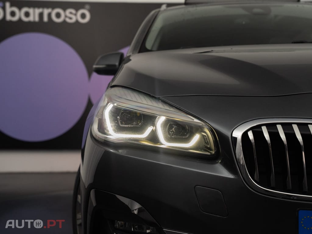 BMW 218 i 7L Line Luxury Auto