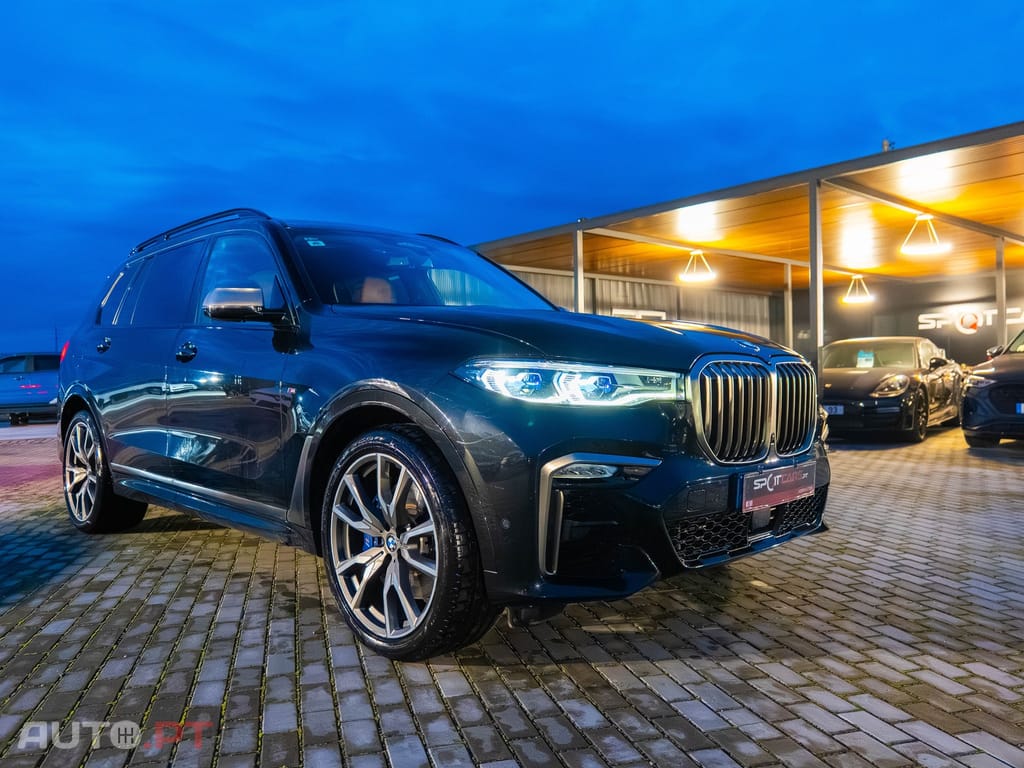 BMW X7 M50d
