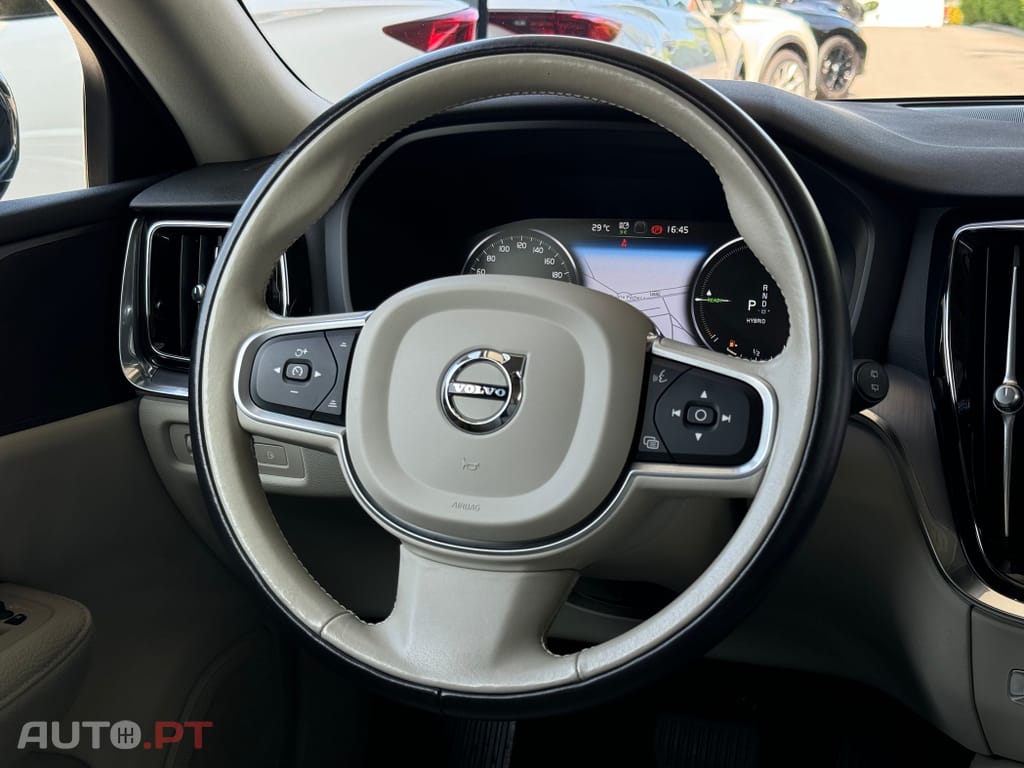 Volvo V60 2.0 T6 AWD TE Inscription Expression