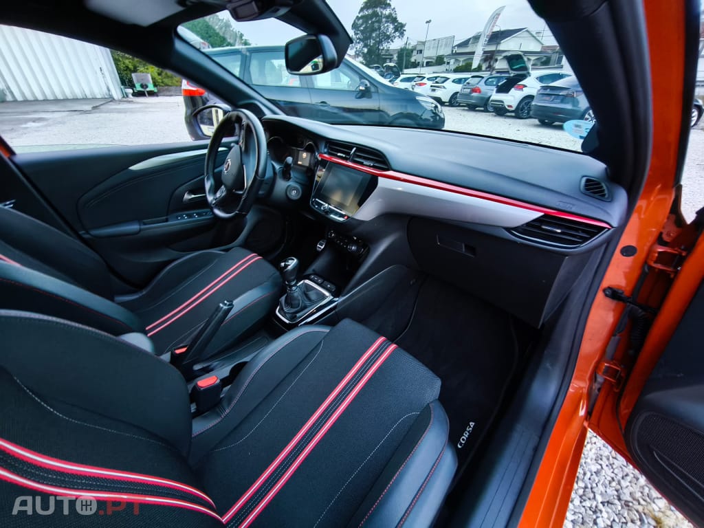 Opel Corsa 1.2 T GS Line