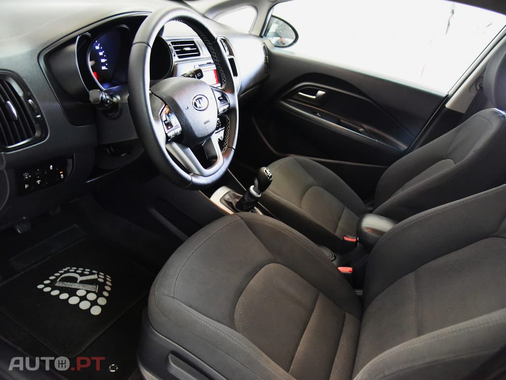 Kia Rio 1.1 CRDi EX