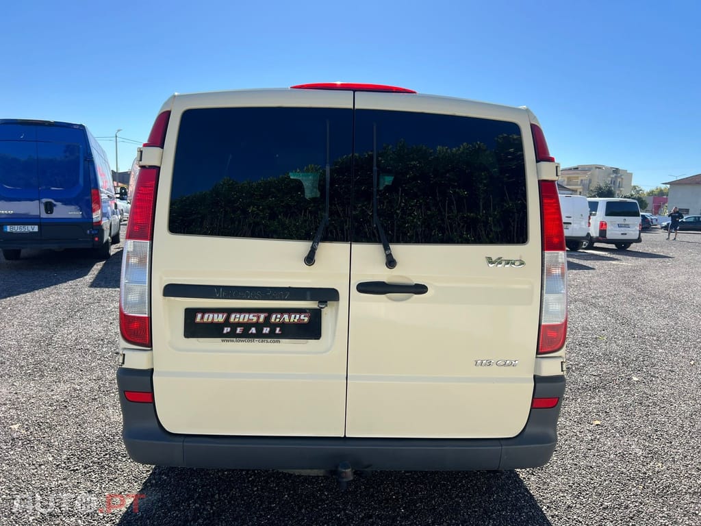 Mercedes-Benz Vito 9 LUGARES