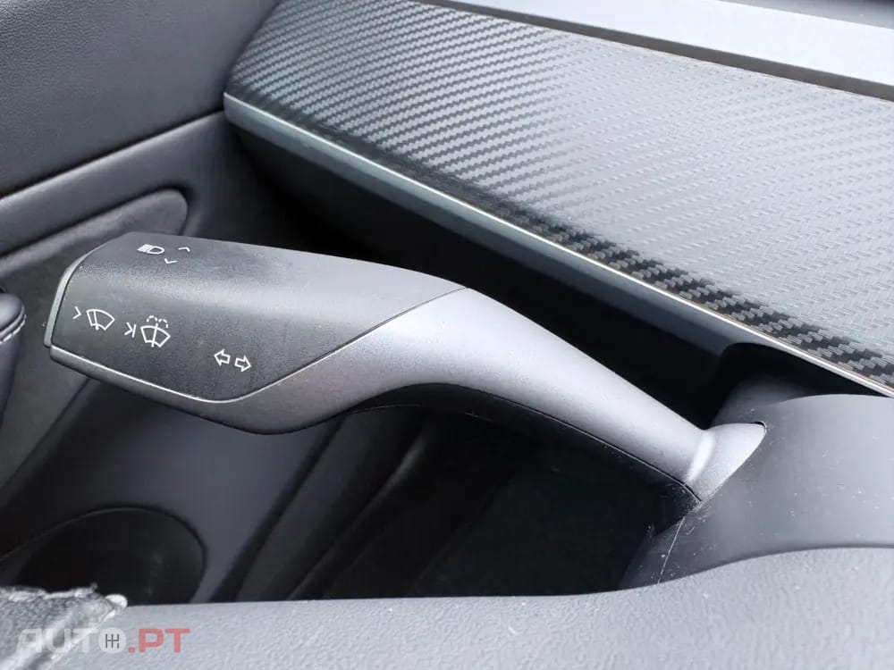 Tesla Model 3 Long Range Tração Integral Premium