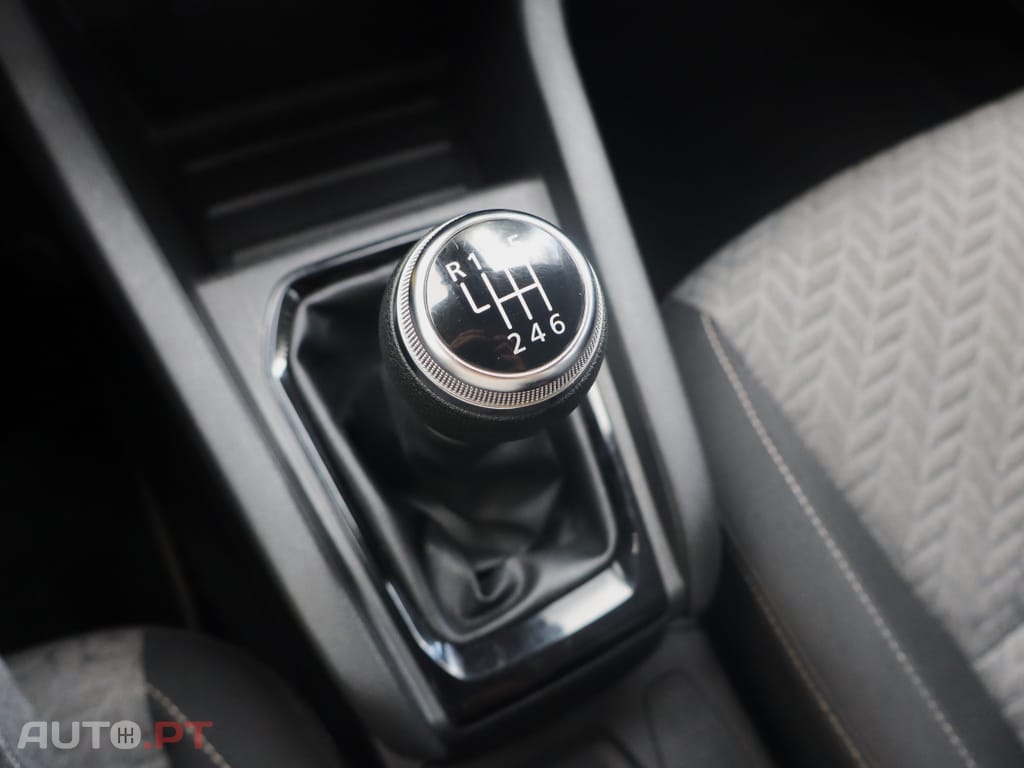 Renault Clio 1.0 TCe Limited Bi-Fuel