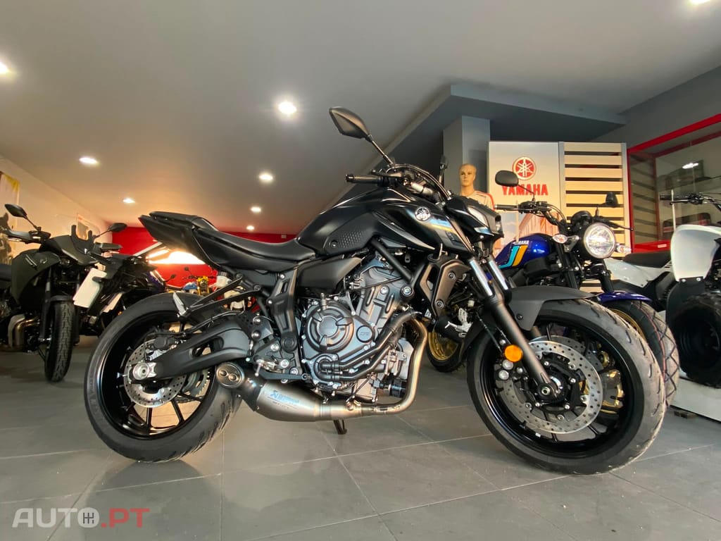 Yamaha MT-07 700