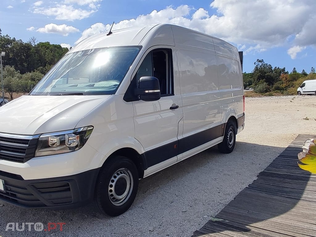 Volkswagen Crafter 30 2.0 TDI Medio Tecto Alto