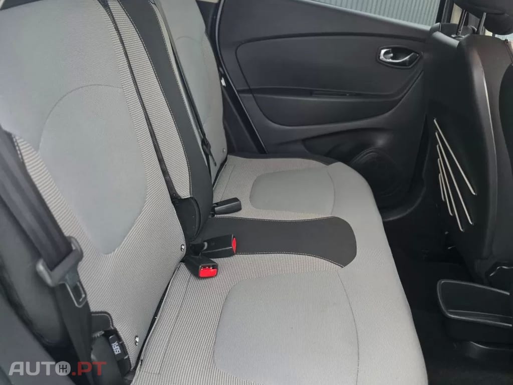 Renault Captur ENERGY TCe 120 EDC Dynamique