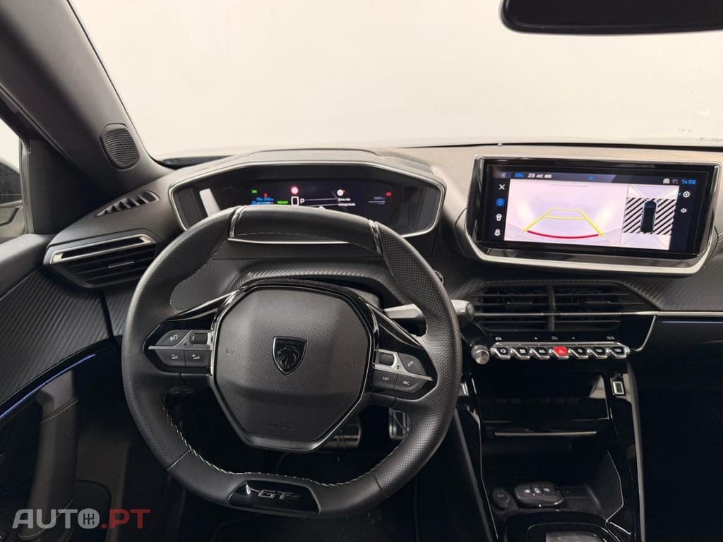 Peugeot E-2008 50 kWh GT