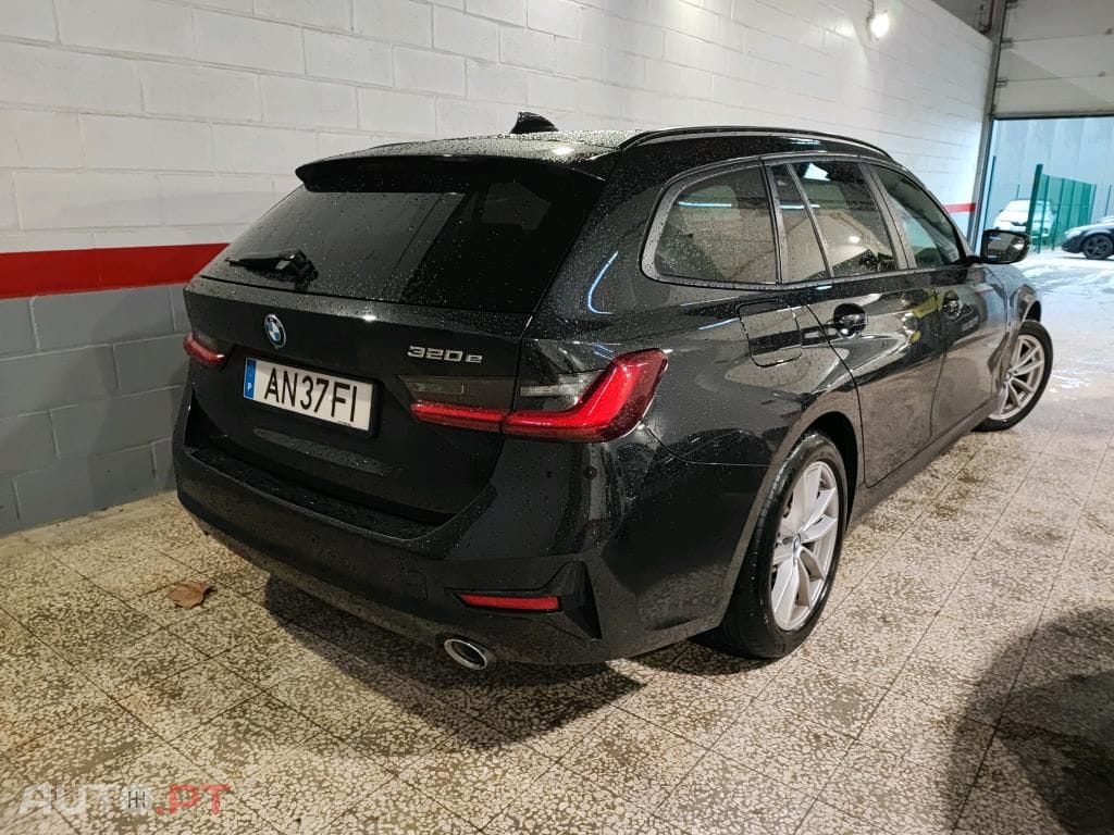 BMW 320 e Corporate Edition Auto