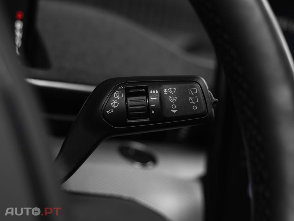 Ford Mustang Mach-E Standard