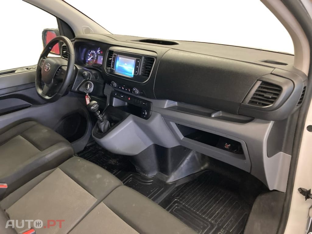 Toyota Proace 2.0 D-4D Long Business