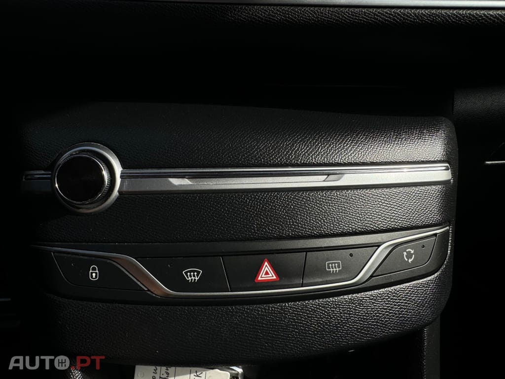 Peugeot 308 PureTech 130 GPF Stop & Start Tech Edition