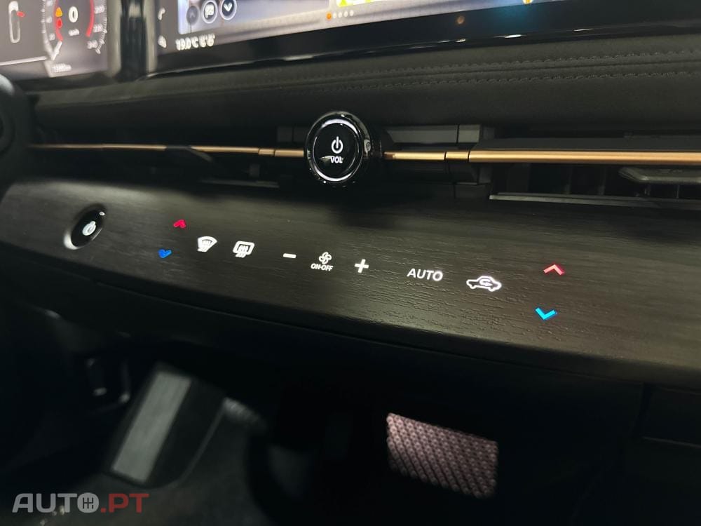 Nissan Ariya 87 kWh E-4ORCE AWD Advance Pack