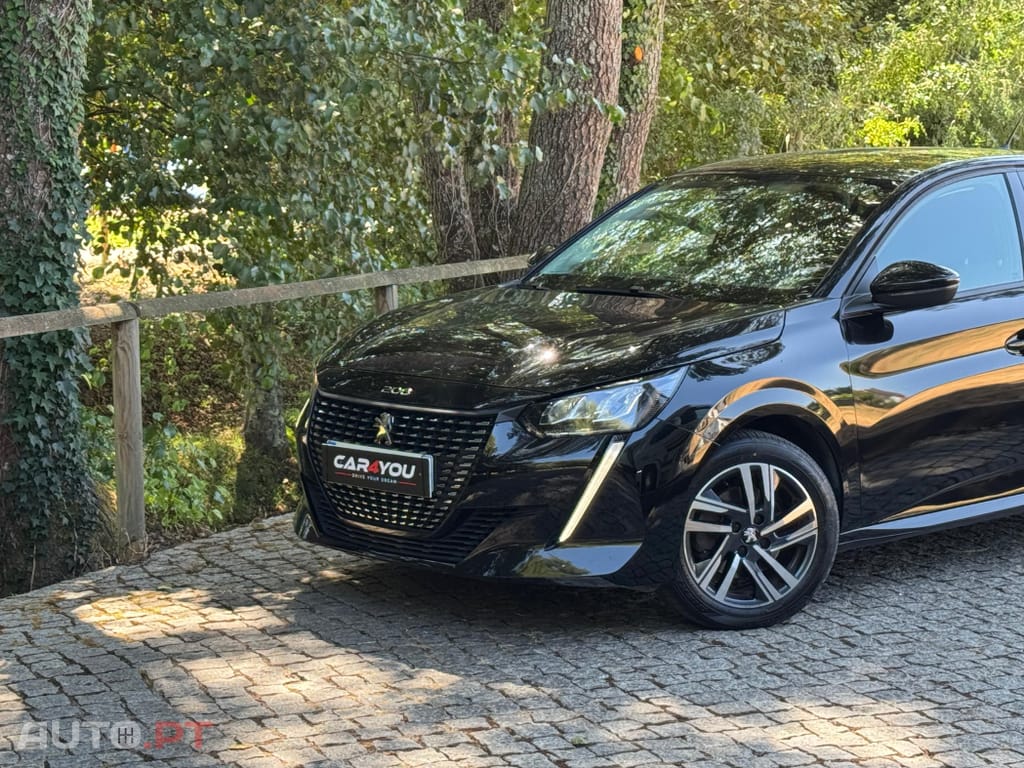 Peugeot 208 1.2 PureTech Allure