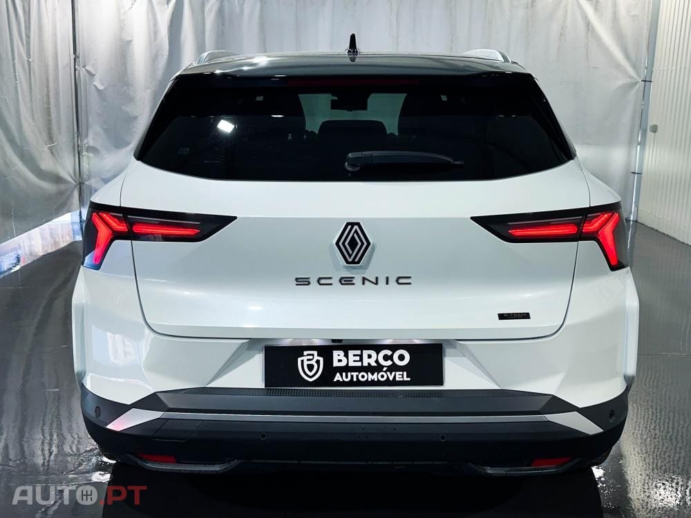 Renault Scénic 220 Long Range Techno