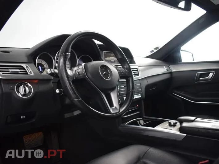 Mercedes-Benz E 300 Bluetec Hybrid Avantgarde