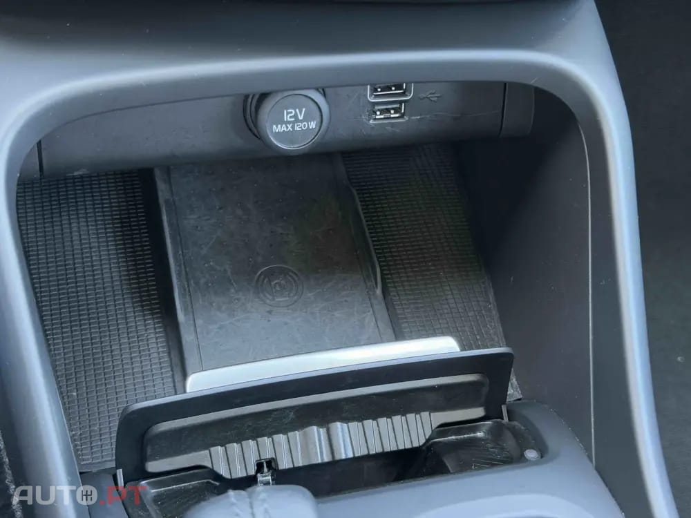 Volvo XC40 1.5 T3 Momentum Plus Geartronic