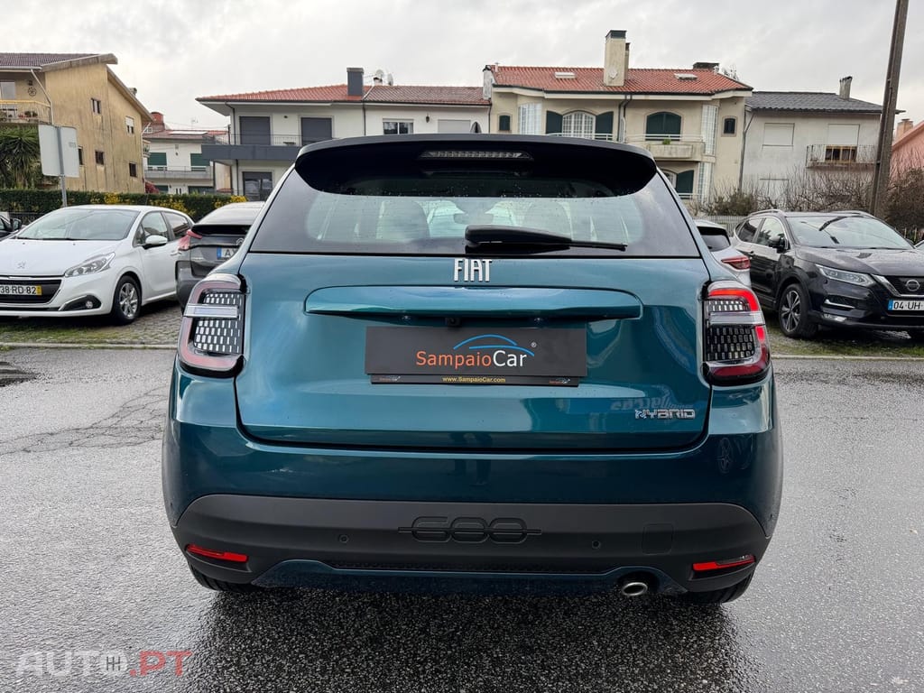Fiat 600 1.2 Hybrid Icon