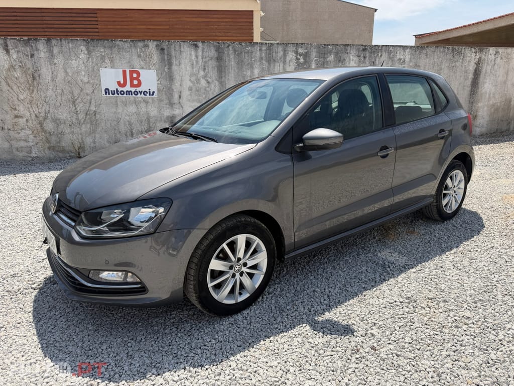 Volkswagen Polo 1.0 Confortline